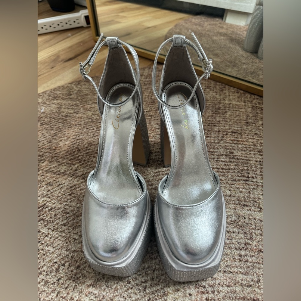 Platform Heels (Circus NY Sam Edelman)